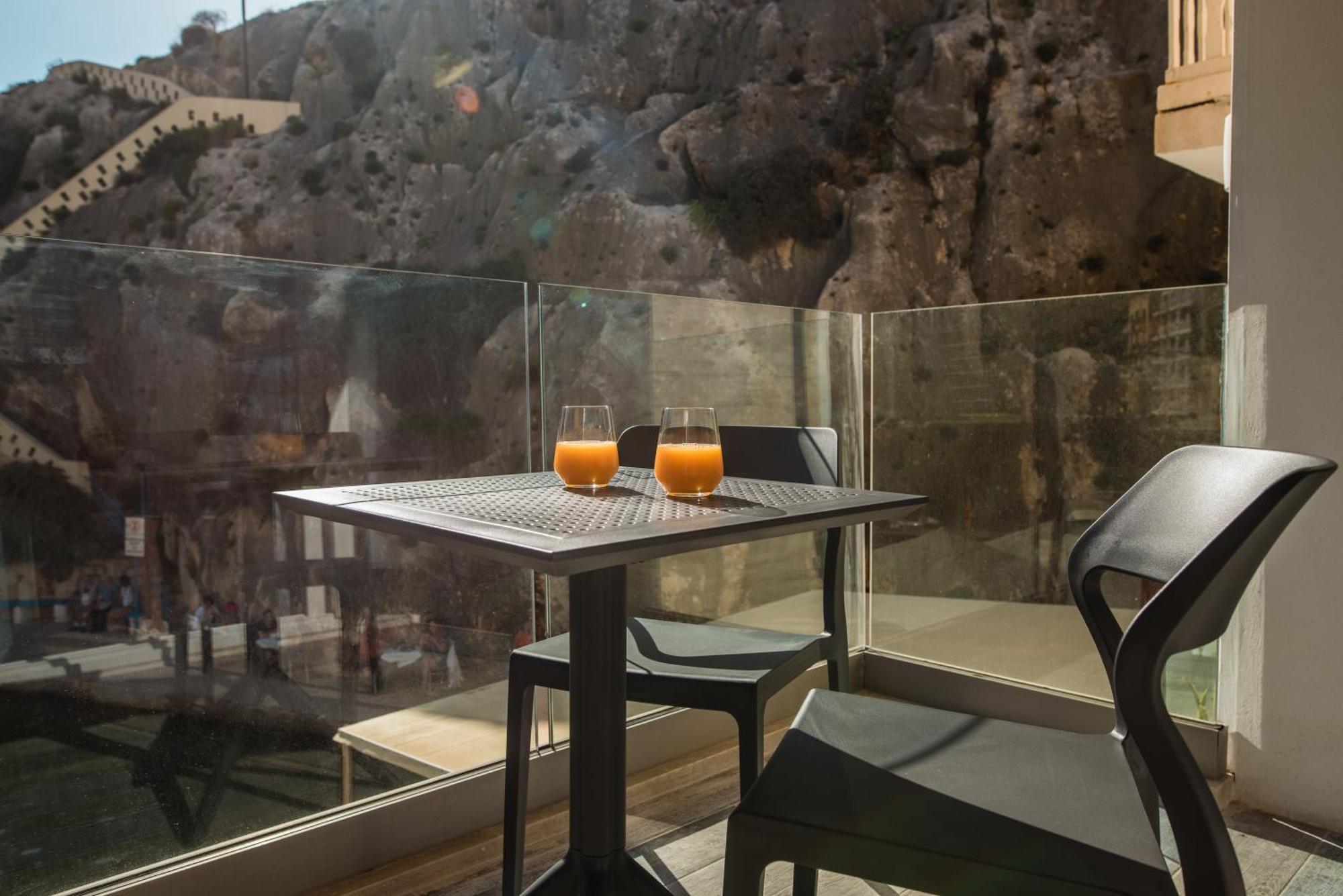 Blu Waters Boutique Hotel Xlendi Exterior photo